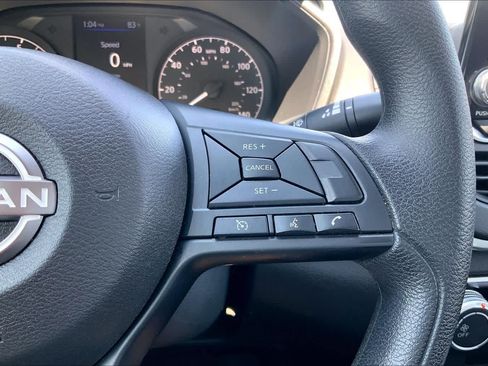 Used 2024 Nissan Altima 2.5 S FWD image 24
