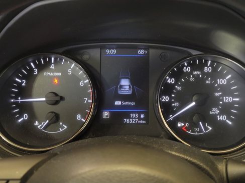 Used 2019 Nissan Rogue S AWD/4WD image 23