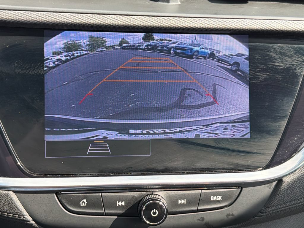 Used 2023 Buick Encore GX Preferred w/ Cold Weather Comfort Package FWD image 22