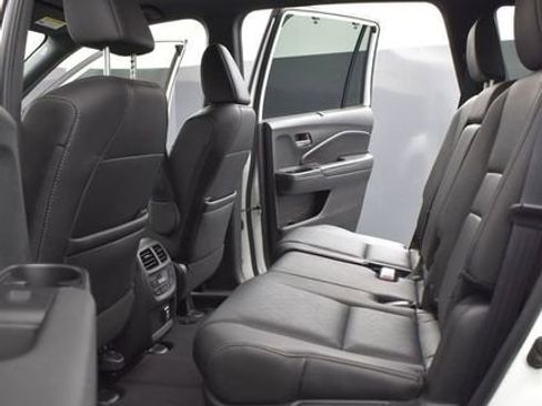 Used 2021 Honda Passport Touring image 8