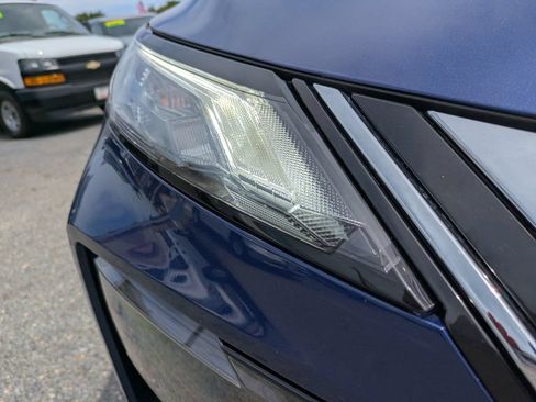 Certified 2023 Nissan Rogue S FWD image 11