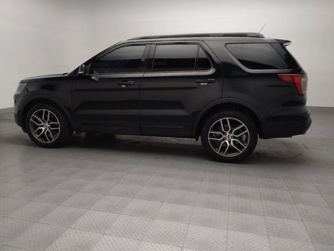 Used 2018 Ford Explorer Sport w/ Equipment Group 401A image 3