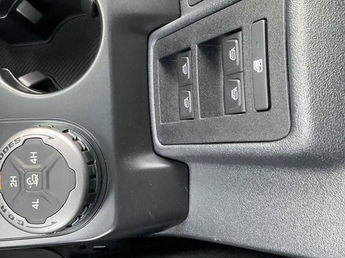 New 2025 Ford Bronco Big Bend image 28