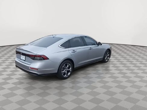 Certified 2023 Honda Accord EX image 8