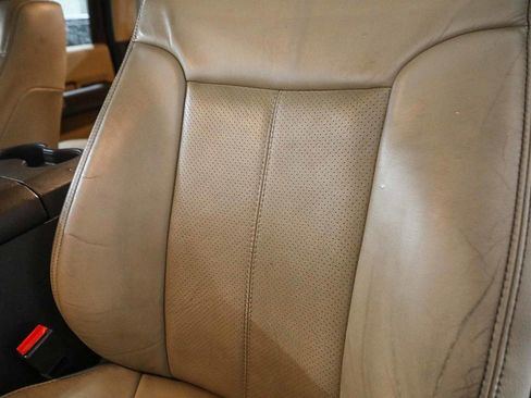 Used 2016 Ford F350 Lariat w/ Lariat Interior Package image 24