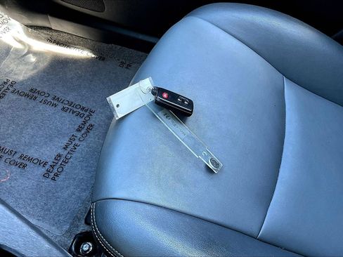 Used 2014 Toyota Prius Four image 32