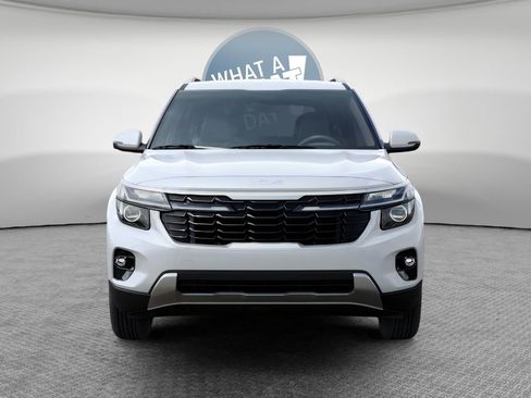 New 2026 Kia Seltos S AWD/4WD image 2