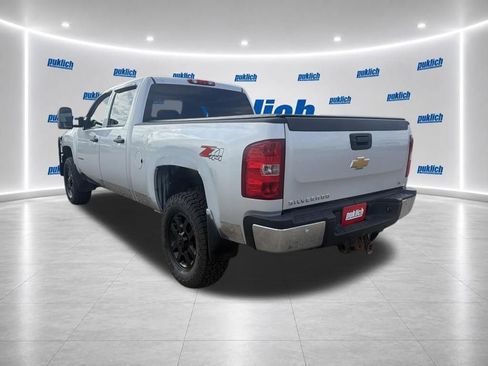 Used 2014 Chevrolet Silverado 3500 LT w/ Interior Plus Package AWD/4WD image 7