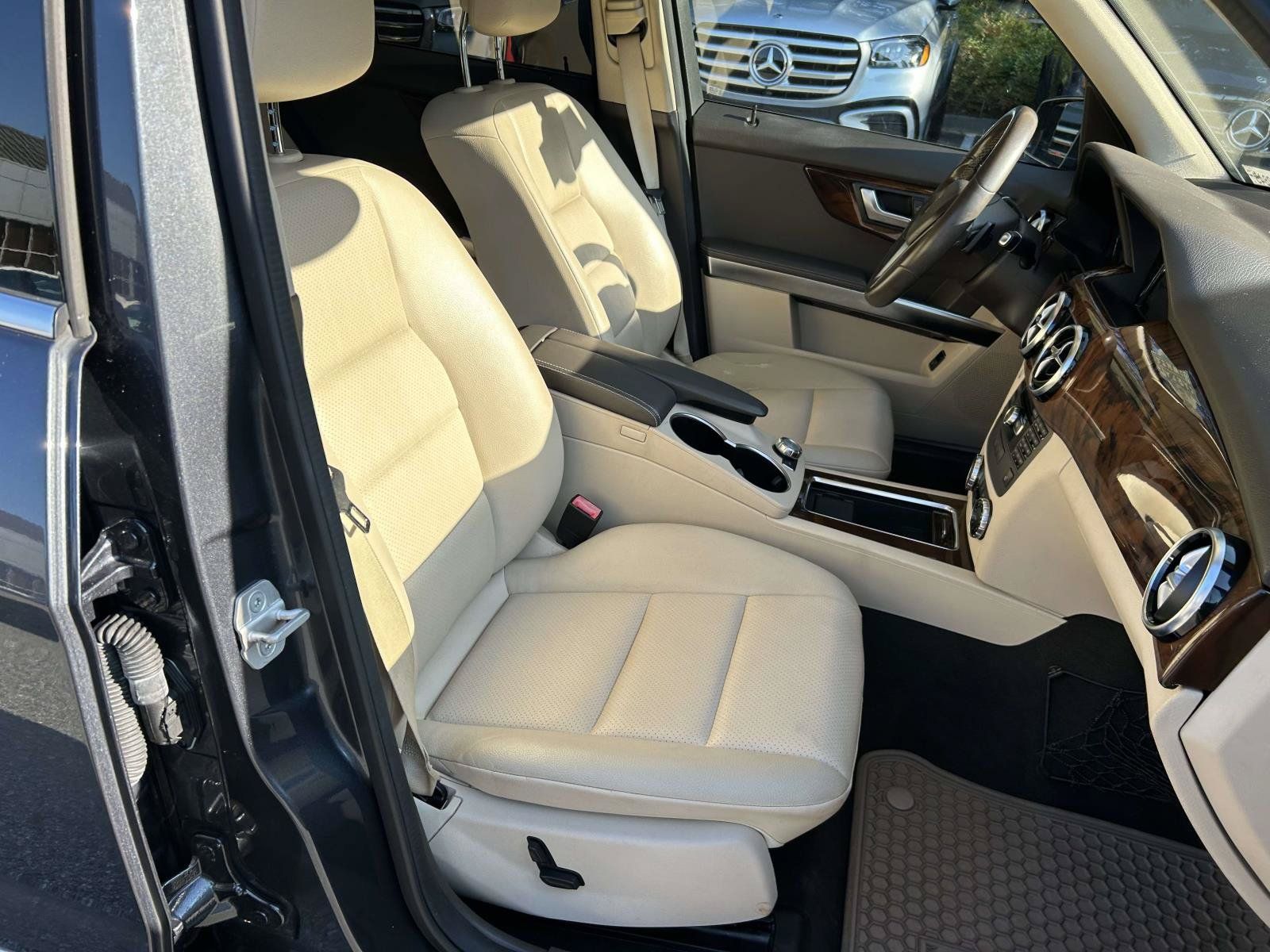 Used 2014 Mercedes-Benz GLK 250 BlueTEC 4MATIC image 52