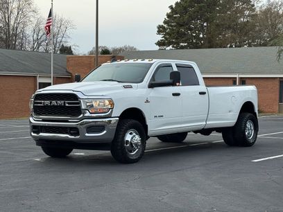 Used 2019 RAM 3500 Tradesman w/ Chrome Appearance Group