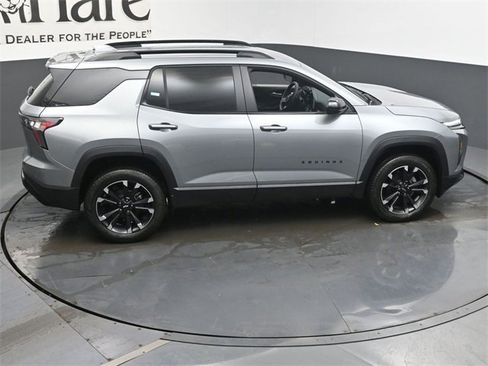 New 2026 Chevrolet Equinox RS image 17