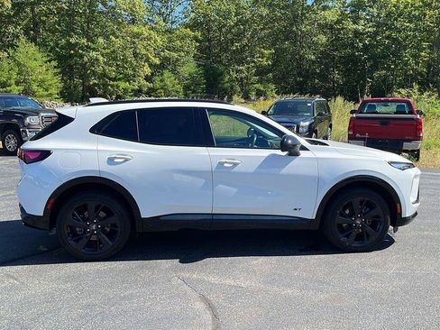 Used 2025 Buick Envision Sport Touring AWD/4WD image 5