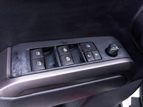 Used 2021 Toyota Tacoma TRD Sport w/ Technology Package RWD image 18