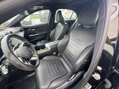 Used 2023 Mercedes-Benz C 300 4MATIC Sedan image 10