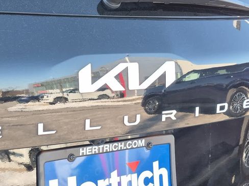 Used 2024 Kia Telluride SX Prestige image 22