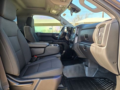 Used 2024 Chevrolet Silverado 1500 W/T image 23