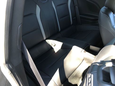 Used 2019 Chevrolet Camaro SS RWD image 26