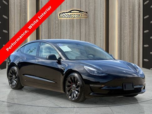 Used 2022 Tesla Model 3 Performance image 1