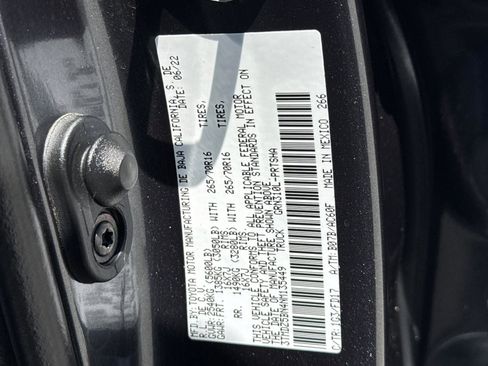 Used 2022 Toyota Tacoma TRD Off-Road w/ Technology Package AWD/4WD image 21
