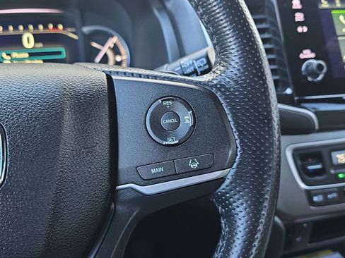 Certified 2023 Honda Passport EX-L image 18