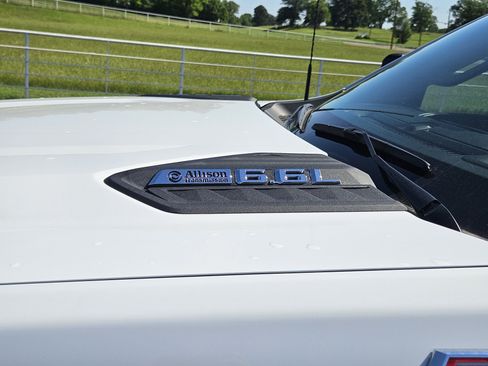 New 2026 Chevrolet Silverado 2500 Custom w/ Custom Value Package AWD/4WD image 8