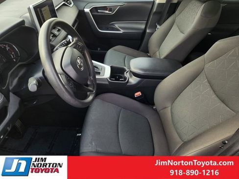 Used 2023 Toyota RAV4 XLE image 14