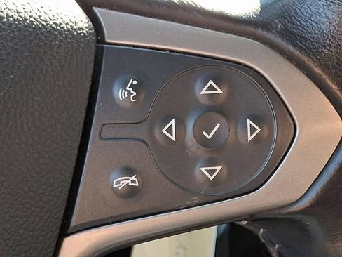 Used 2016 Chevrolet Colorado Z71 AWD/4WD image 21