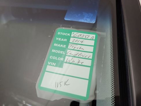 Used 2014 Toyota Land Cruiser image 24