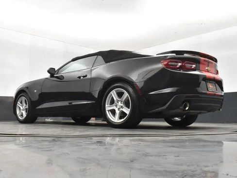 Used 2023 Chevrolet Camaro LT RWD image 12