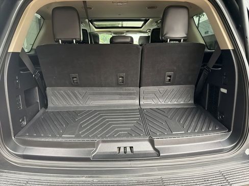 Used 2019 Ford Expedition Platinum RWD image 26