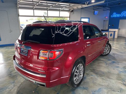 Used 2014 GMC Acadia Denali image 4