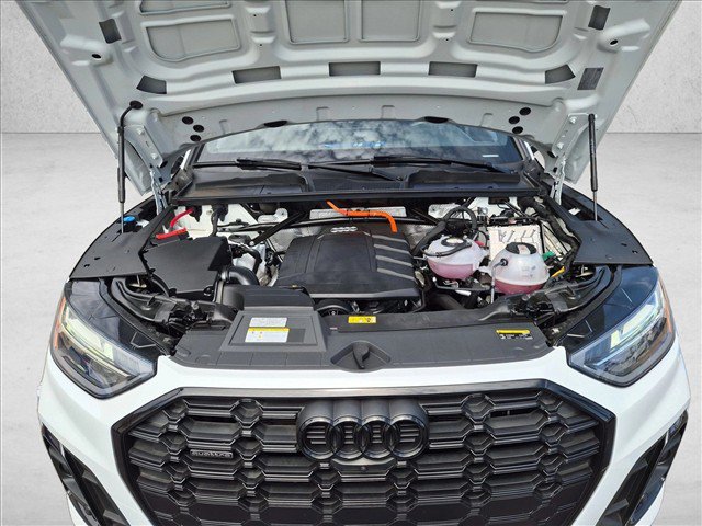 Used 2023 Audi Q5 e Premium Plus w/ Premium Plus Package AWD/4WD image 22