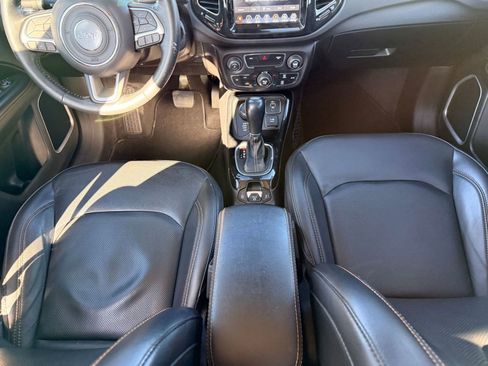 Used 2019 Jeep Compass Limited image 4