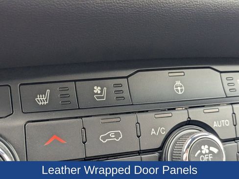 Used 2025 Dodge Durango R/T image 26