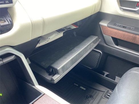 Used 2024 Toyota Sequoia Capstone image 29