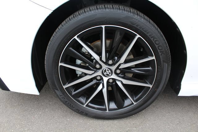 Certified 2024 Toyota Camry SE FWD image 8