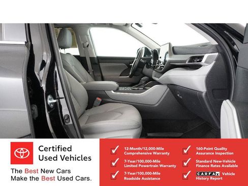 Certified 2024 Toyota Highlander XLE AWD/4WD image 9