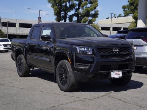 New 2026 Nissan Frontier SV image 2