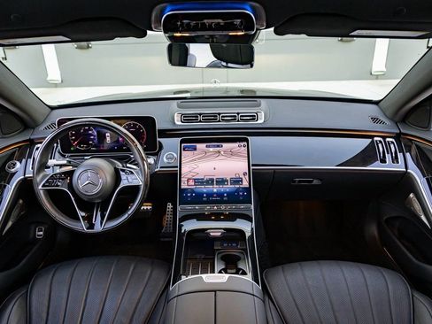 Used 2023 Mercedes-Benz S 500 4MATIC w/ AMG Line image 38