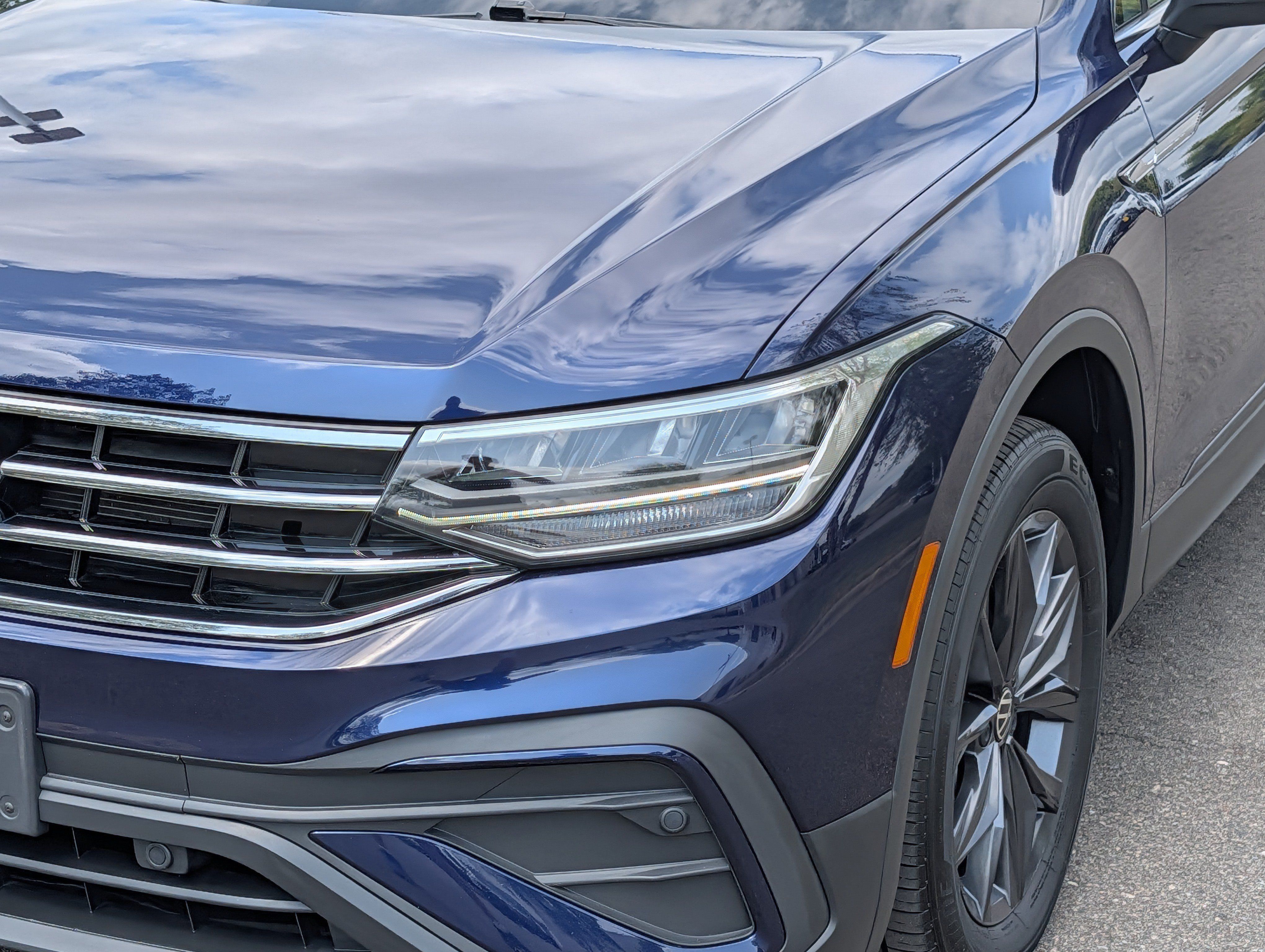 Certified 2022 Volkswagen Tiguan SE AWD/4WD image 16