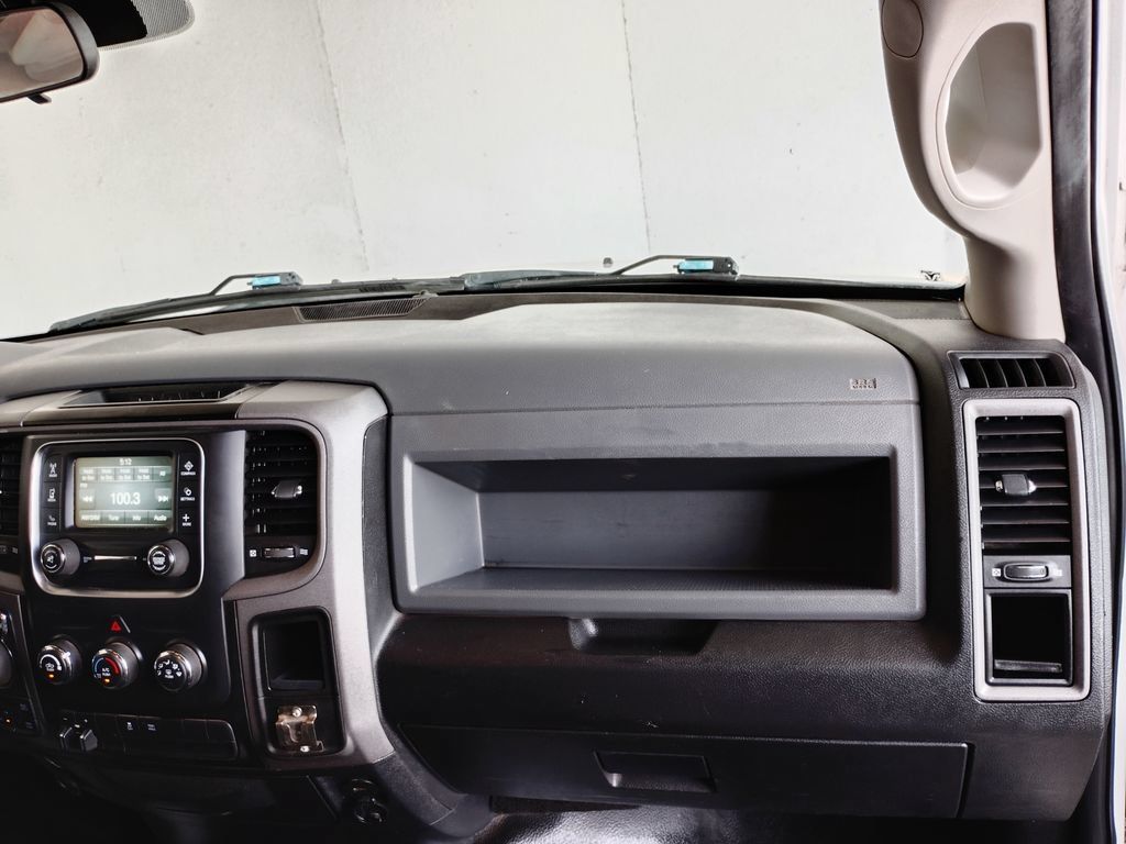 Used 2018 RAM 1500 Tradesman w/ Power & Remote Entry Group AWD/4WD image 29
