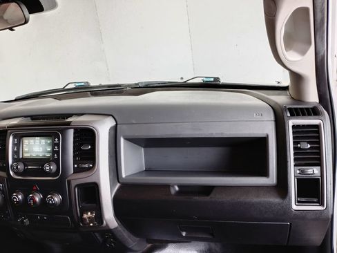 Used 2018 RAM 1500 Tradesman w/ Power & Remote Entry Group AWD/4WD image 29