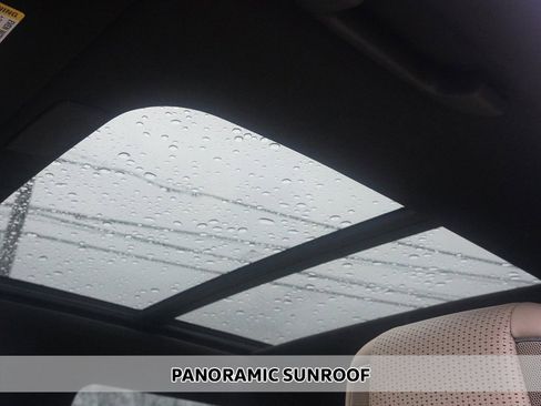 Used 2021 Cadillac Escalade ESV Premium Luxury image 3