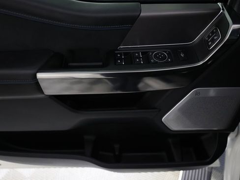 Used 2026 Ford F250 Platinum image 16