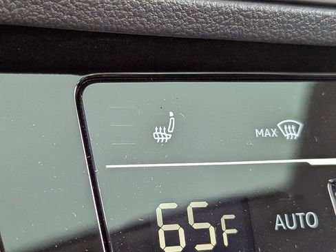 New 2026 Volkswagen Jetta SE image 21