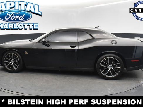 Used 2016 Dodge Challenger R/T Scat Pack image 5