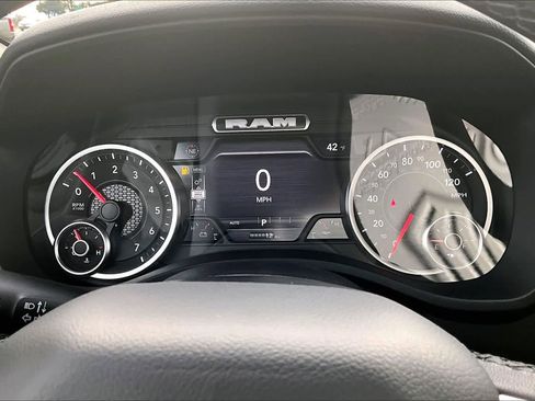 New 2026 RAM 1500 Big Horn AWD/4WD image 18
