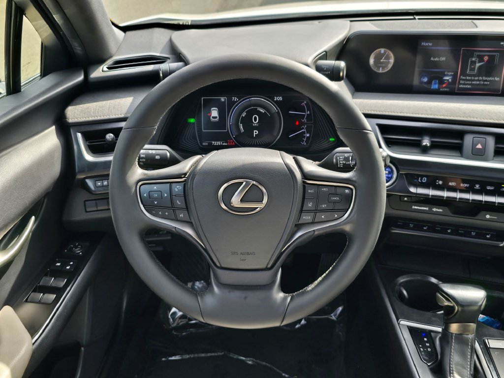 Used 2020 Lexus UX 250h w/ Premium Package AWD/4WD image 19