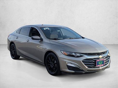 Certified 2024 Chevrolet Malibu LT FWD image 3