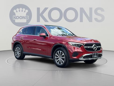 Certified 2026 Mercedes-Benz GLC 300 4MATIC image 2